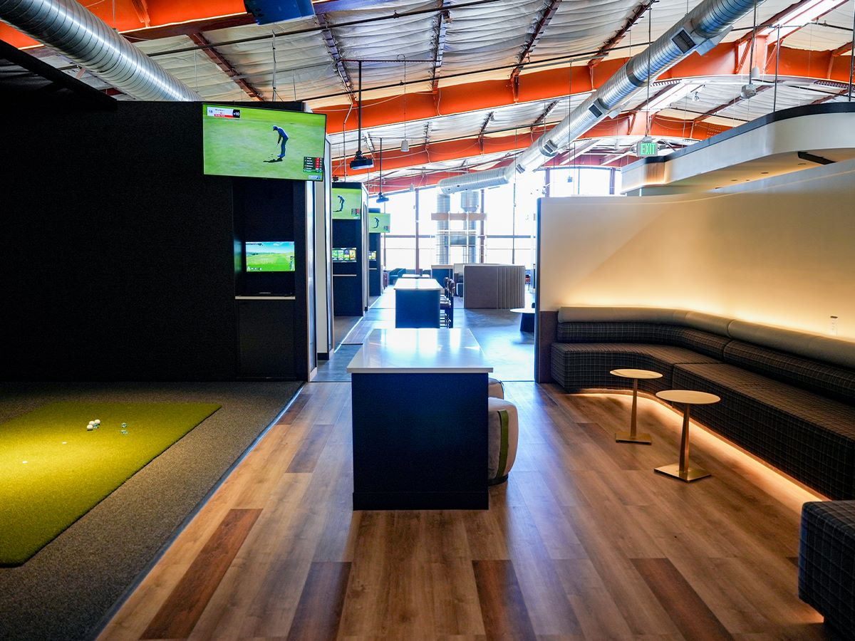 Hangar-Club-Gallery img-1